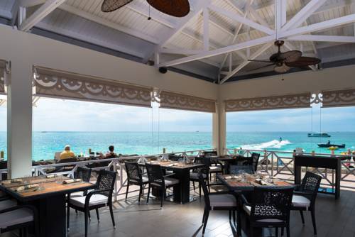 Memories Grand Bahama Beach Resort All Inclusive out door dining
